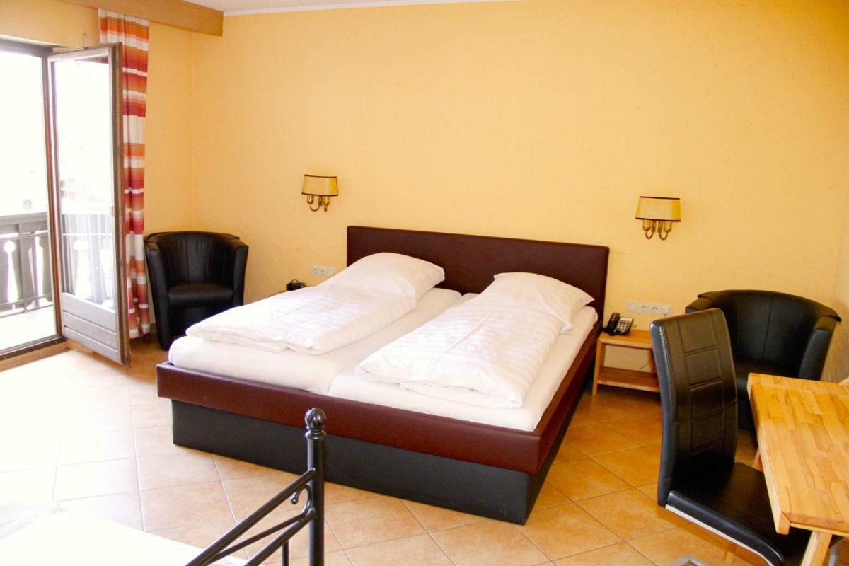 Hotel Hiemer Memmingen Bagian luar foto